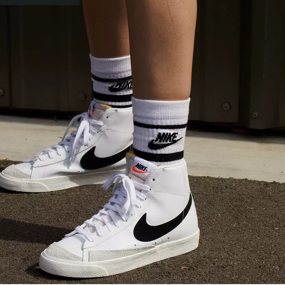 Nike Blazer Mid 77